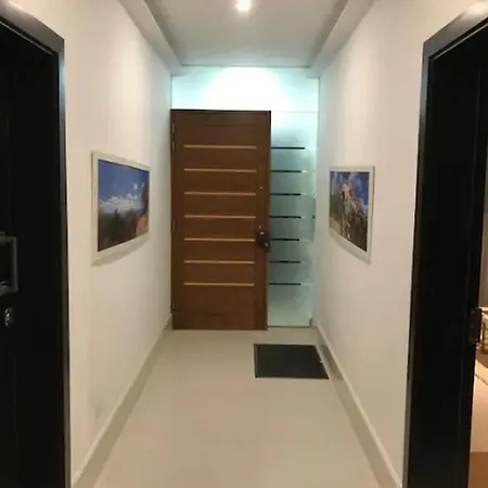 Ocean View, 1